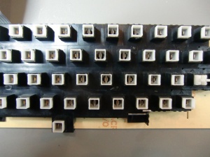 Dragon32Keyboard3.JPG