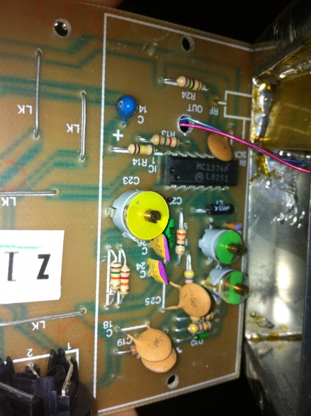 File:DragonDataLtd NTSC Iss2 48434-2 Modulator.jpg